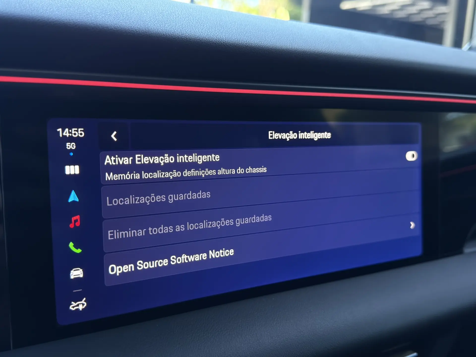 Porsche Macan Electric 4 63