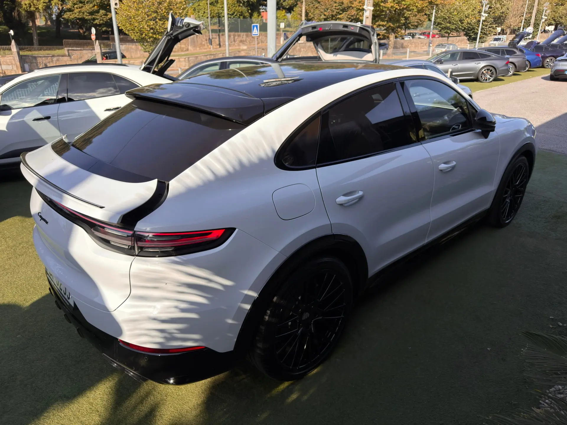 Porsche Cayenne Coupé E-Hybrid Tiptronic S 13