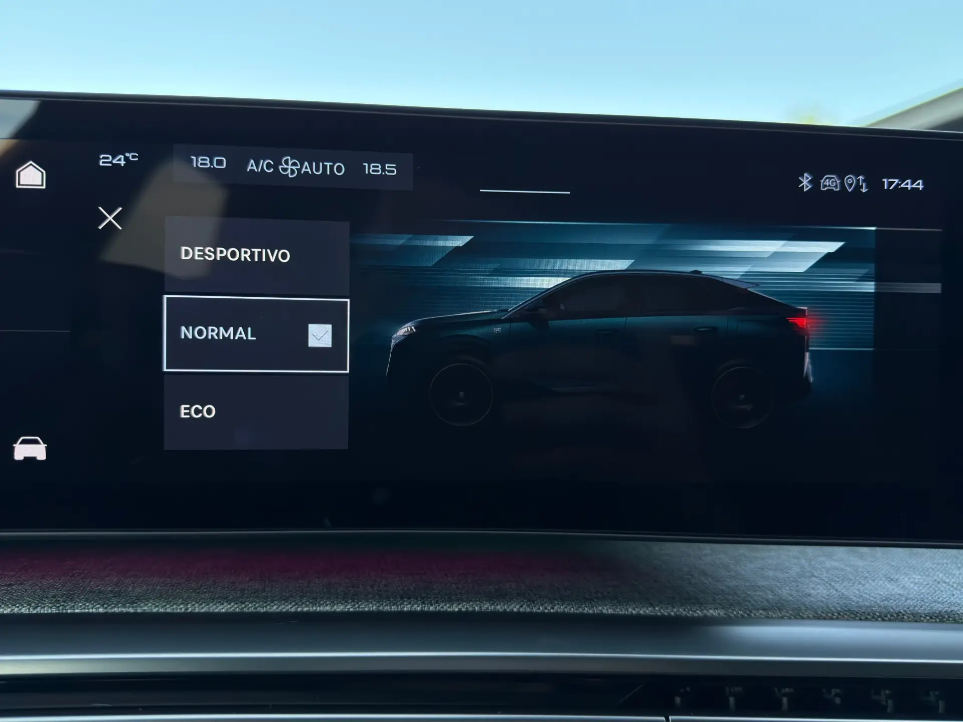 Peugeot E-3008 73 kWh GT 66