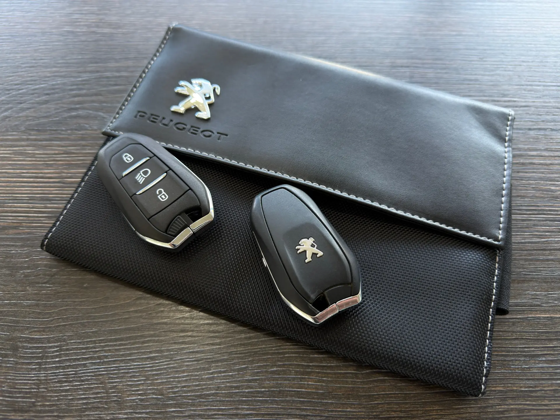 Peugeot 508 SW 1.6 Hybrid Allure e-EAT8 67