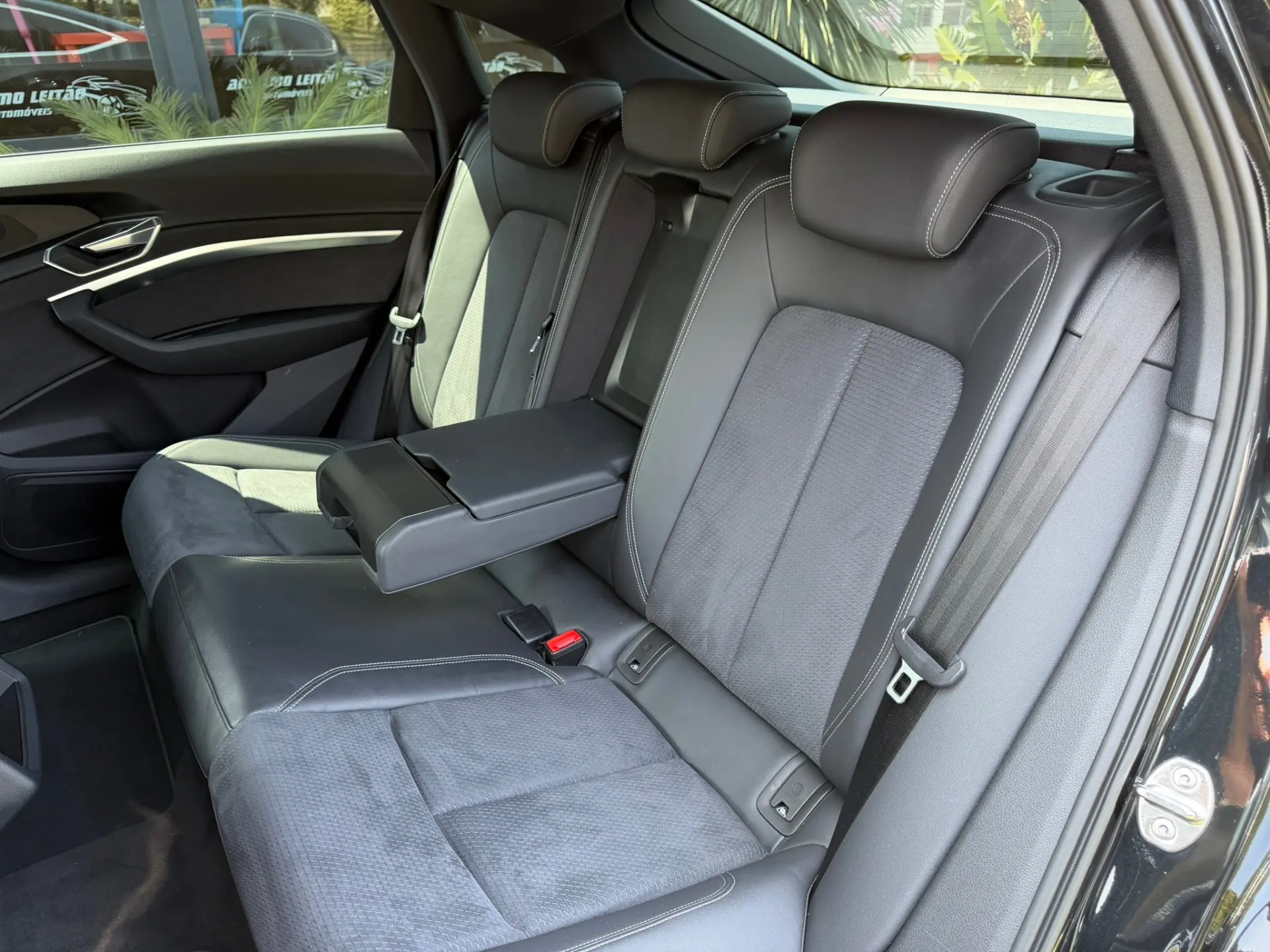 Audi e-tron Sportback 55 quattro S line 22