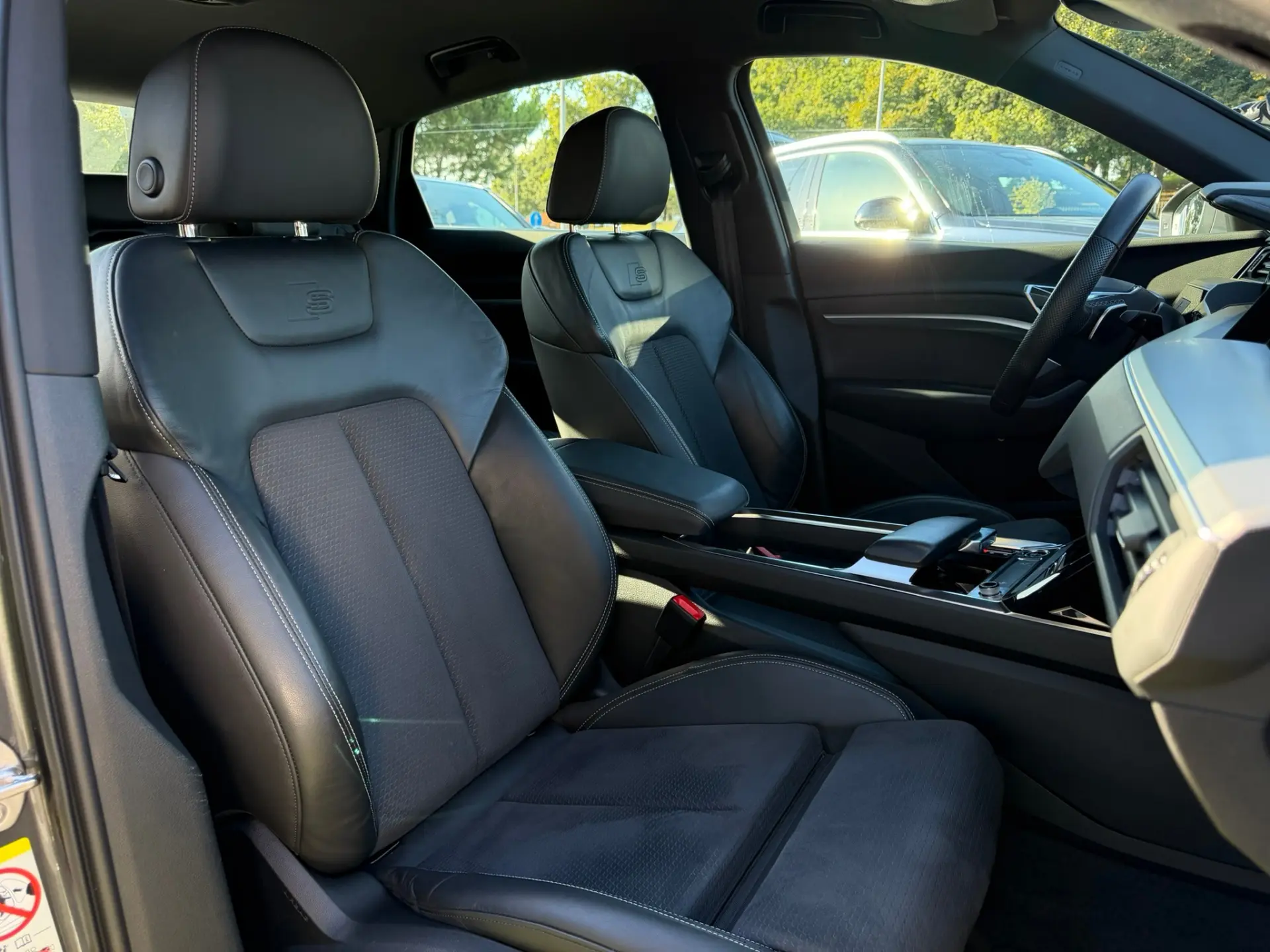 Audi e-tron Sportback 55 quattro S line 19