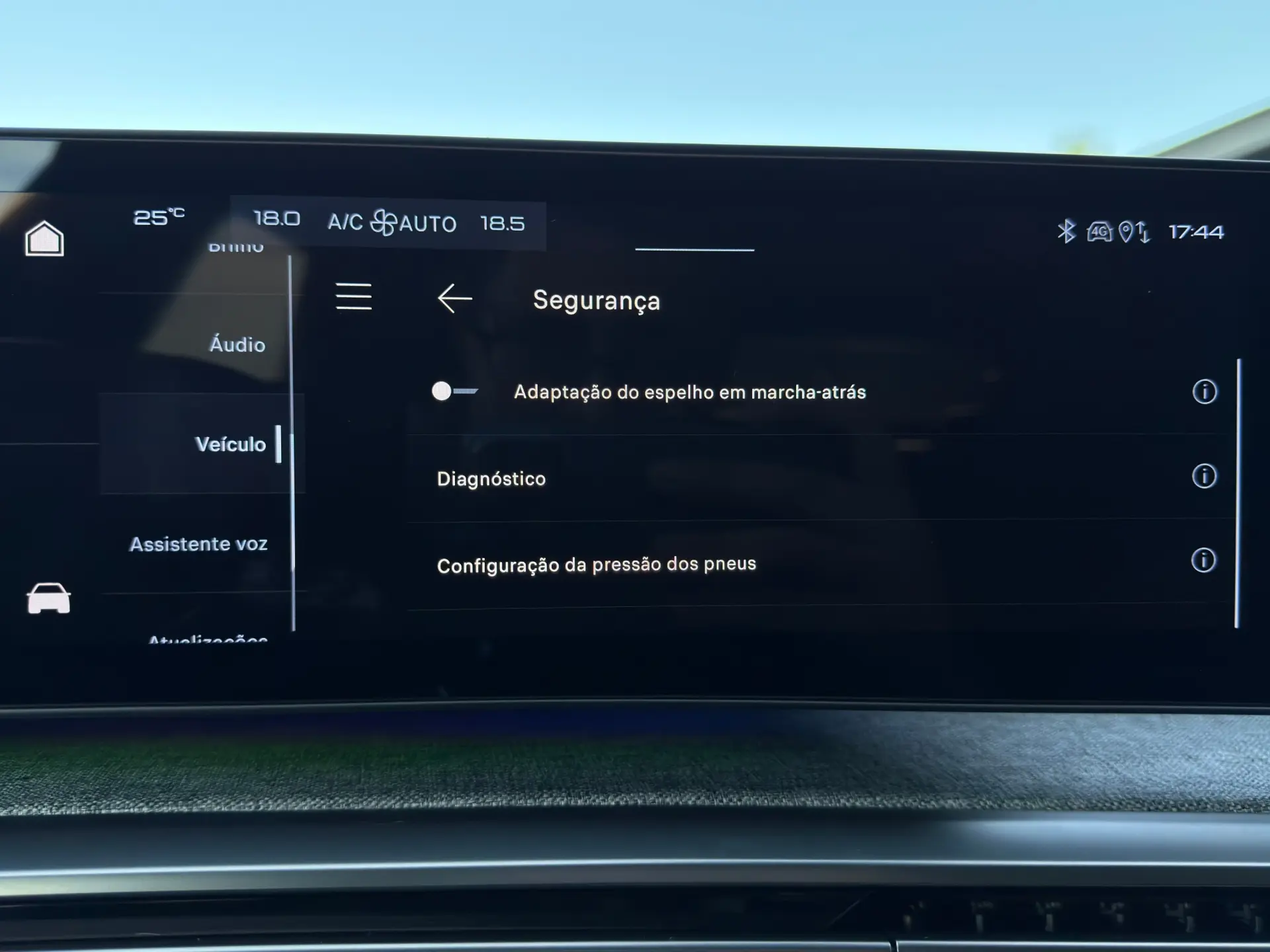 Peugeot E-3008 73 kWh GT 63