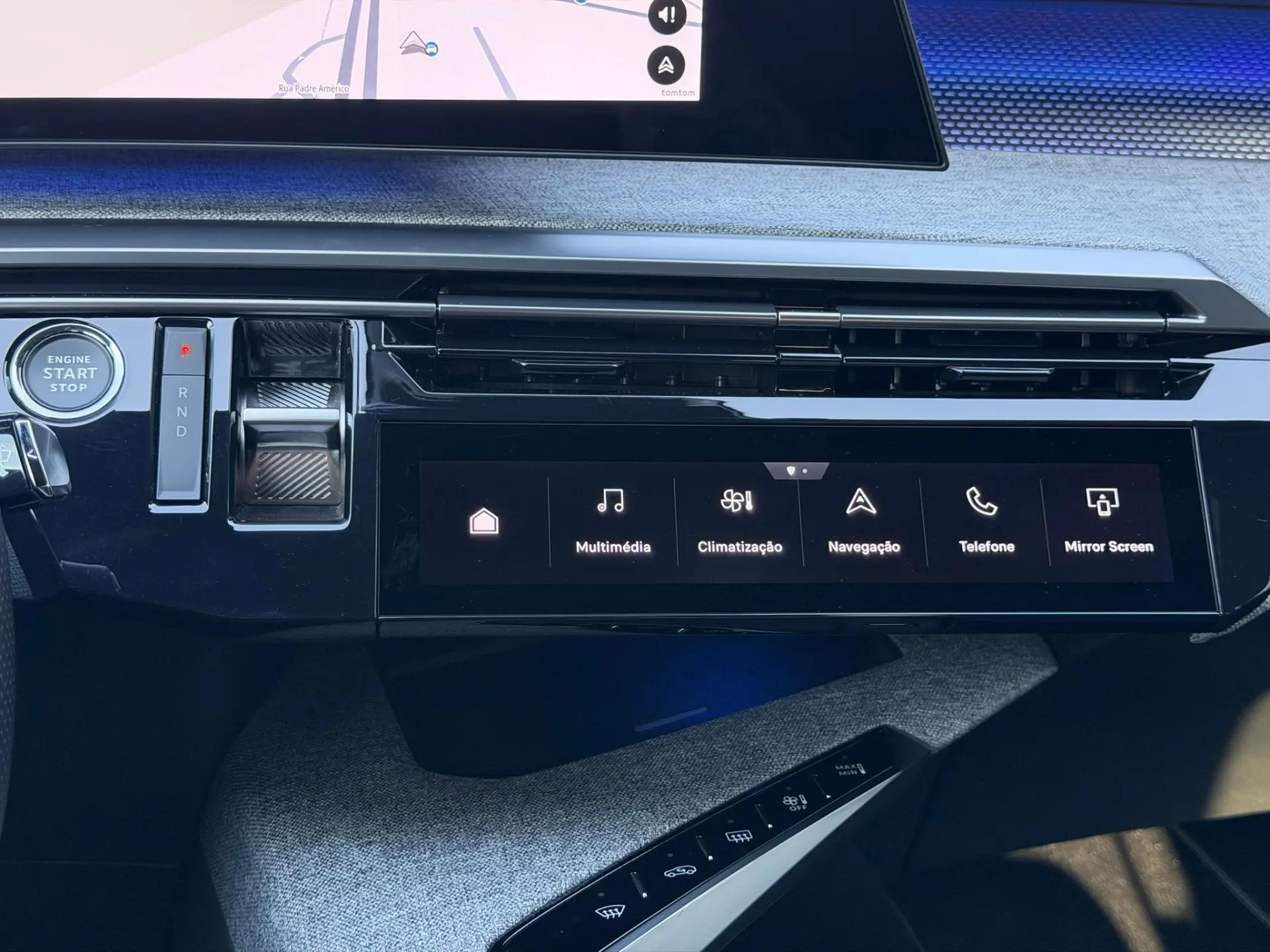 Peugeot E-3008 73 kWh GT 68