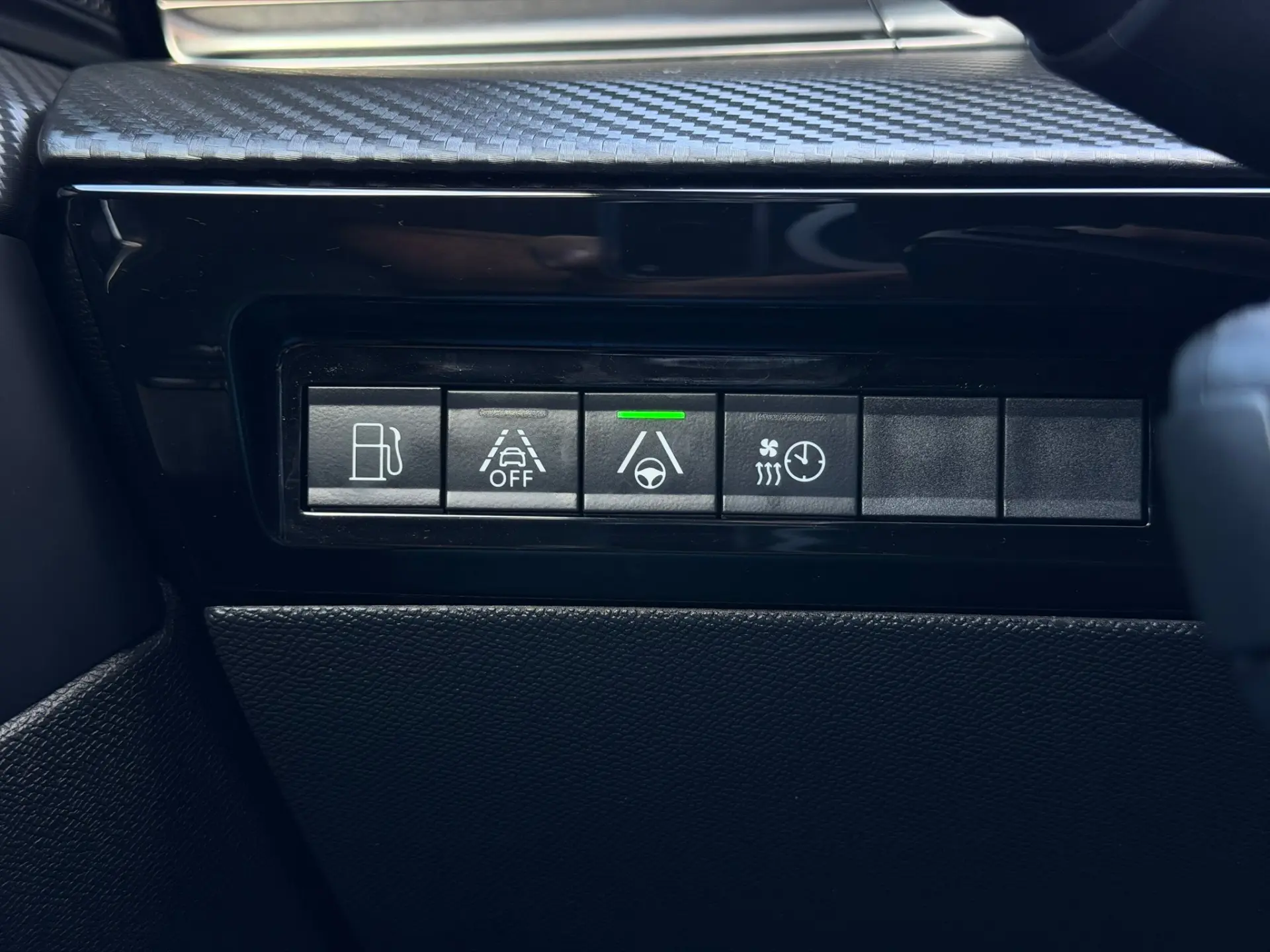 Peugeot 508 SW 1.6 Hybrid Allure e-EAT8 27