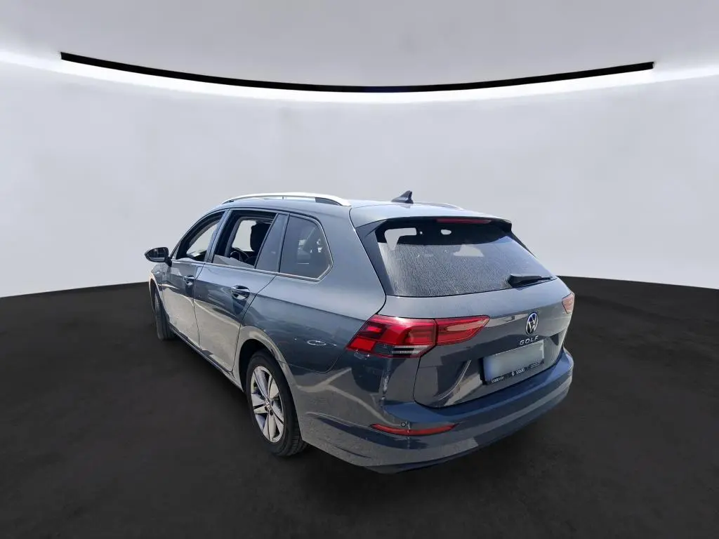 Volkswagen Golf Variant 2.0 TDi Life DSG 4