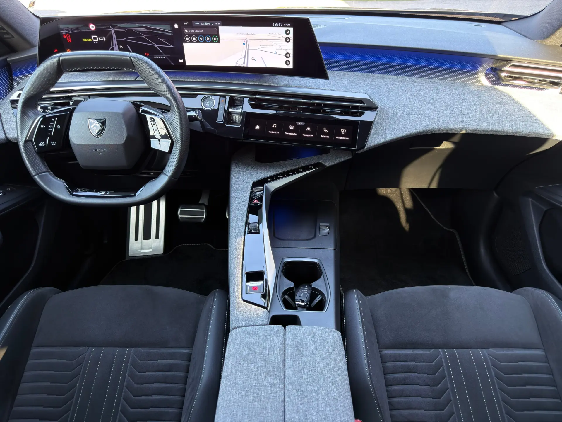 Peugeot E-3008 73 kWh GT 23
