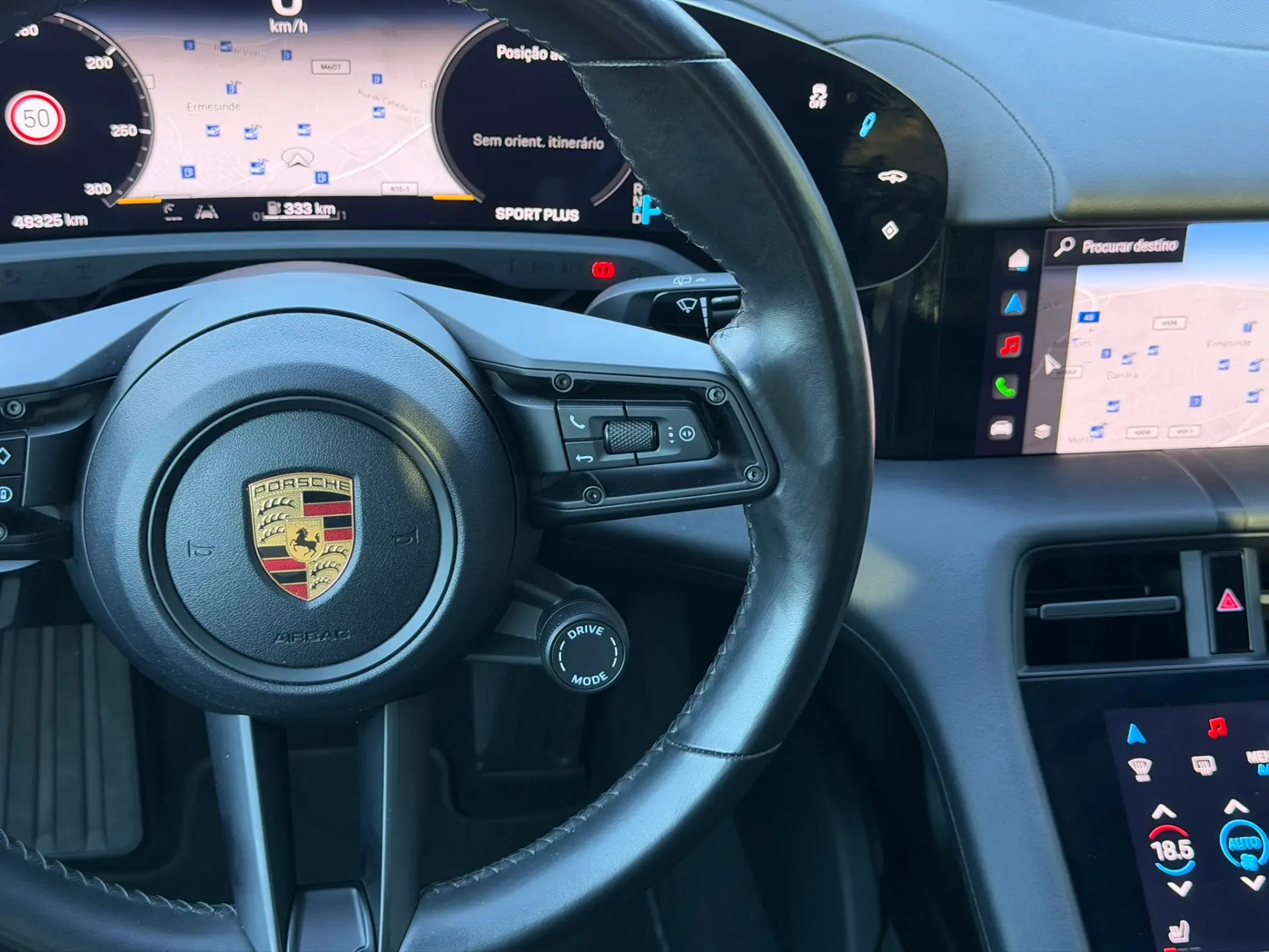 Porsche Taycan Sport Turismo Standard 34