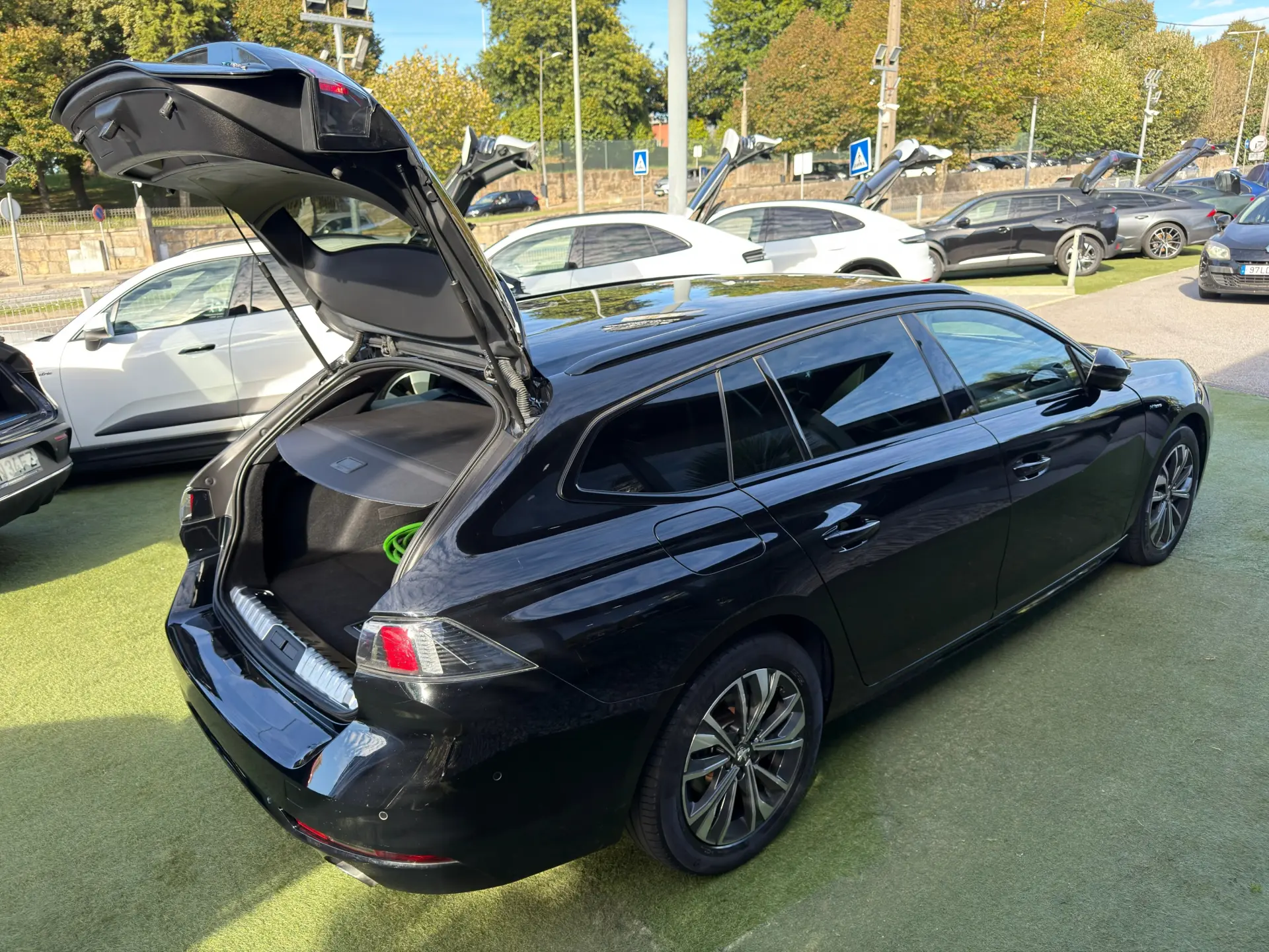 Peugeot 508 SW 1.6 Hybrid Allure e-EAT8 64