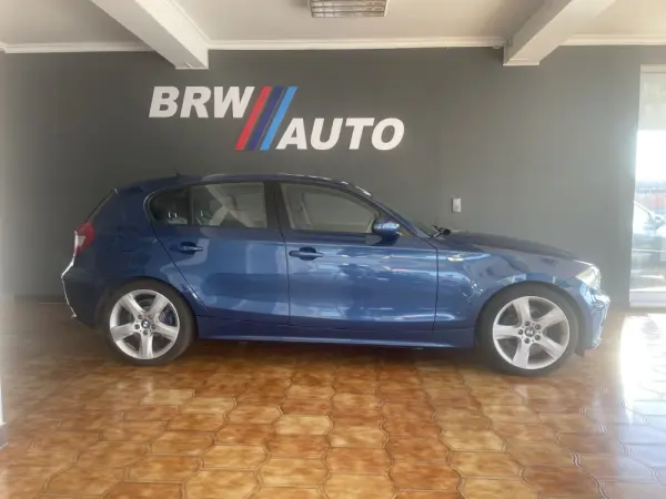 BMW 120 d Exclusive 6