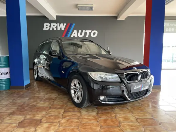 BMW 318 d Touring Navigation 7