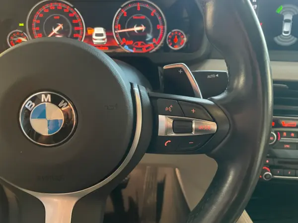 BMW X6 30 d xDrive Pack M 26