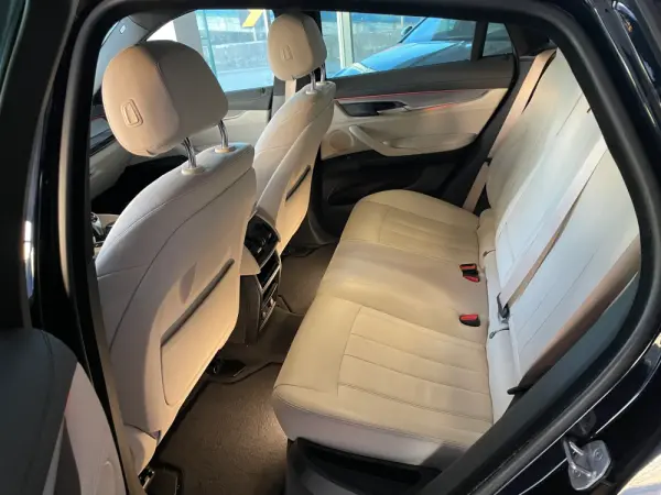 BMW X6 30 d xDrive Pack M 31