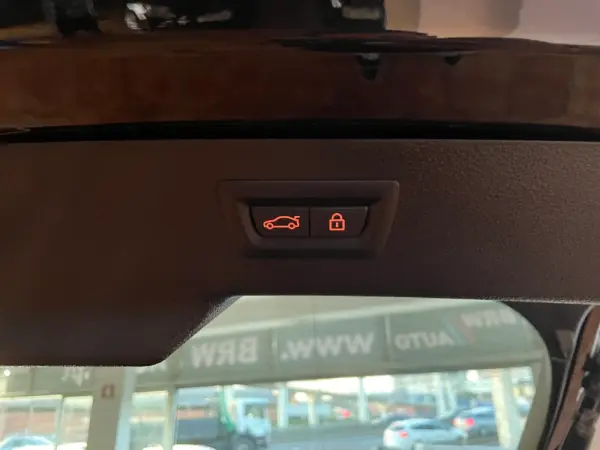 BMW X6 30 d xDrive Pack M 38