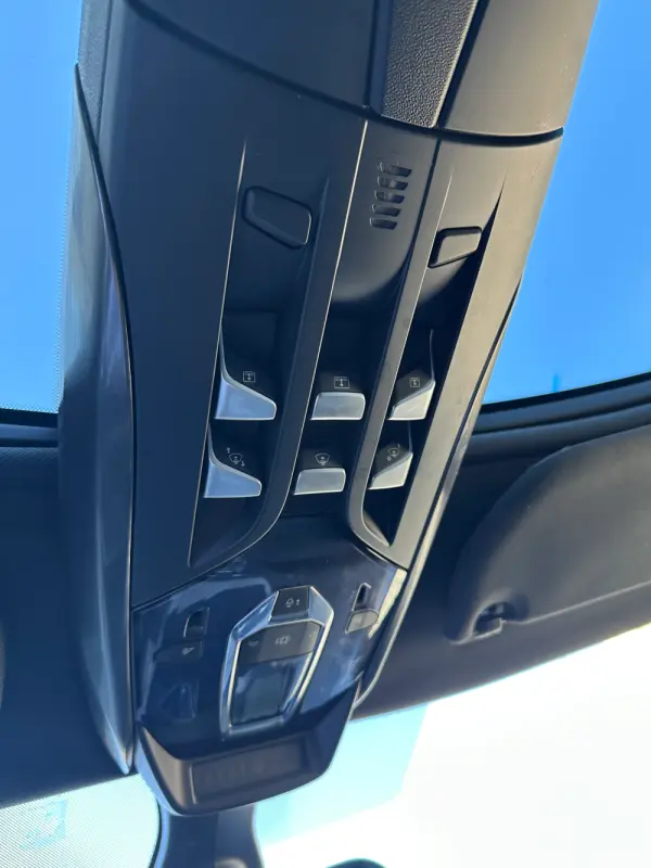 DS DS5 2.0 Hybrid4 Sport Chic 18