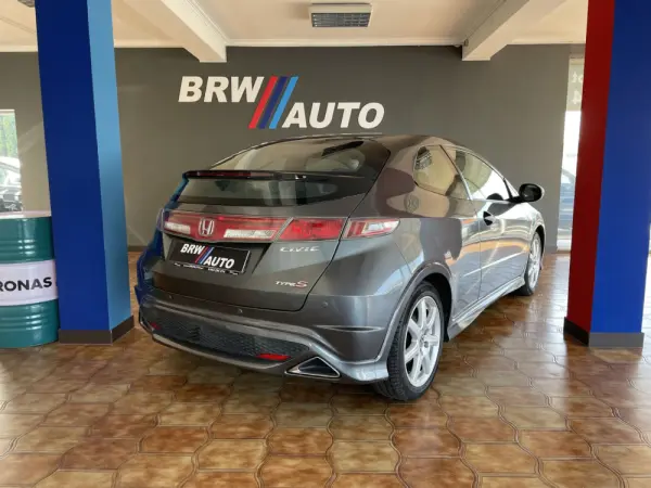 Honda Civic 1.4 i-VTEC Type-S 6