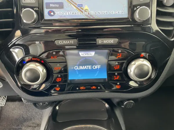 Nissan Juke 1.5 dCi Tekna Pack Exterior 2 Black Tokyo 15