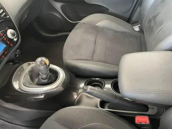 Nissan Juke 1.5 dCi Tekna Pack Exterior 2 Black Tokyo 18