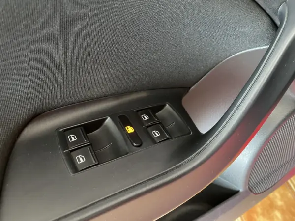 SEAT Ibiza ST 1.2 TSi FR 10