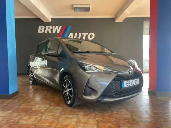 Toyota Yaris 1.0 VVT-i Comfort 6