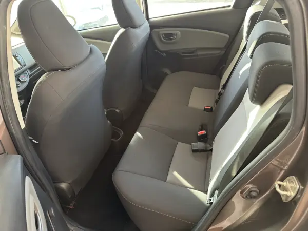 Toyota Yaris 1.0 VVT-i Comfort 18