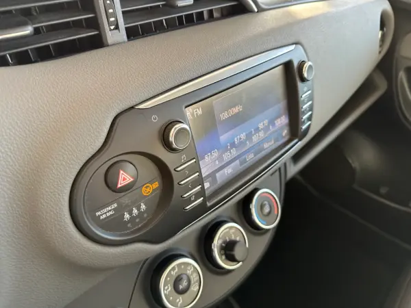 Toyota Yaris 1.0 VVT-i Comfort 20