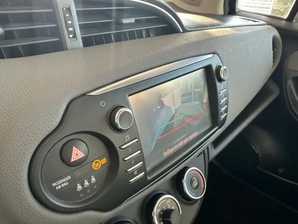 Toyota Yaris 1.0 VVT-i Comfort 25