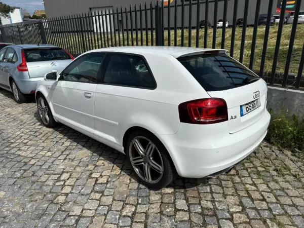 Audi A3 2.0 TDi S-line 3