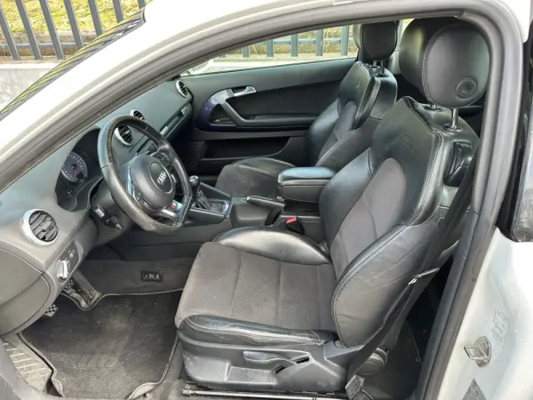 Audi A3 2.0 TDi S-line 5