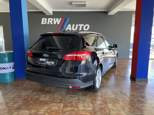 Ford Focus SW 1.5 TDCi Titanium 5