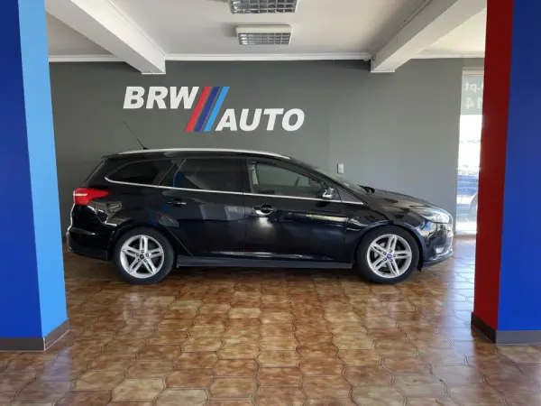 Ford Focus SW 1.5 TDCi Titanium 6