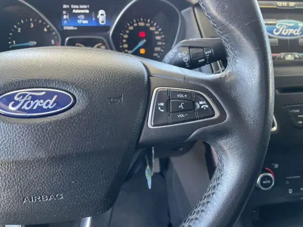 Ford Focus SW 1.5 TDCi Titanium 21
