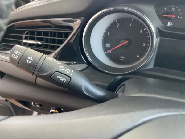 Opel Insignia Grand Sport 1.6 CDTi Business Edition 9