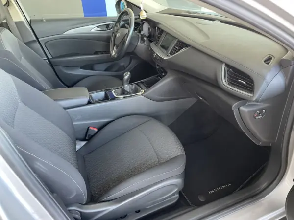 Opel Insignia Grand Sport 1.6 CDTi Business Edition 31