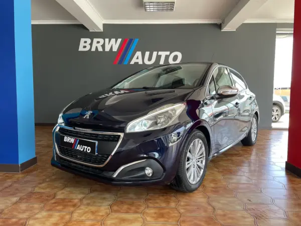 Peugeot 208 1.2 PureTech Allure EAT6 1