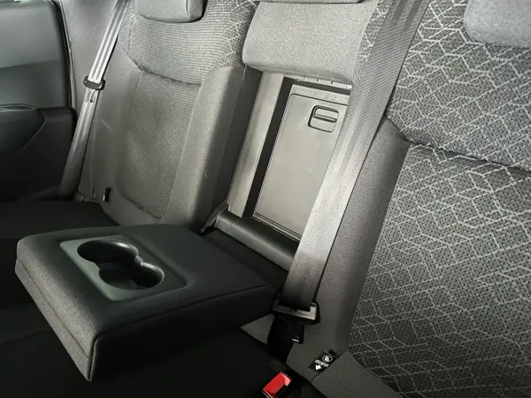 Peugeot 3008 1.6 e-HDi Style 2-Tronic 22