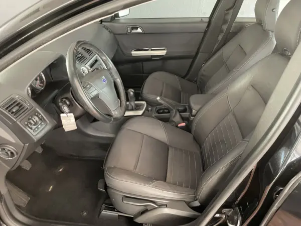 Volvo V50 1.6 D Nível 3 9