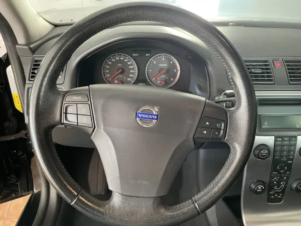 Volvo V50 1.6 D Nível 3 17