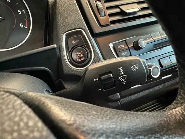 BMW 116 d EDynamics Sport 13