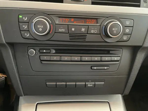 BMW 318 d Touring Navigation 13