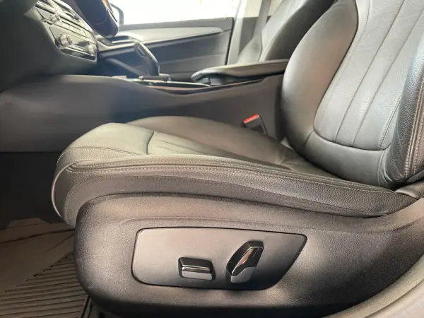 BMW 530 d Line Sport Auto 14