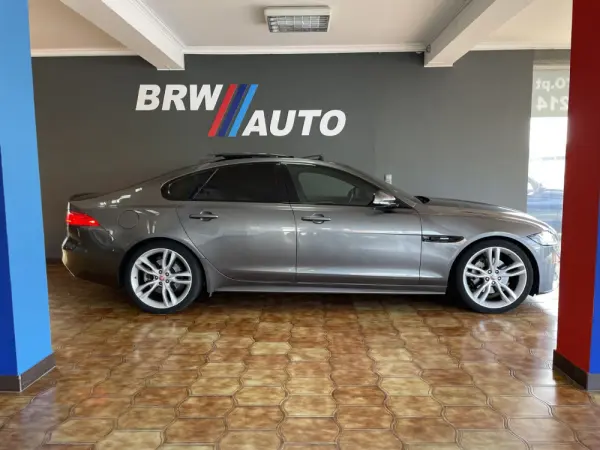 Jaguar XF 2.0 D R-Sport Aut. 6