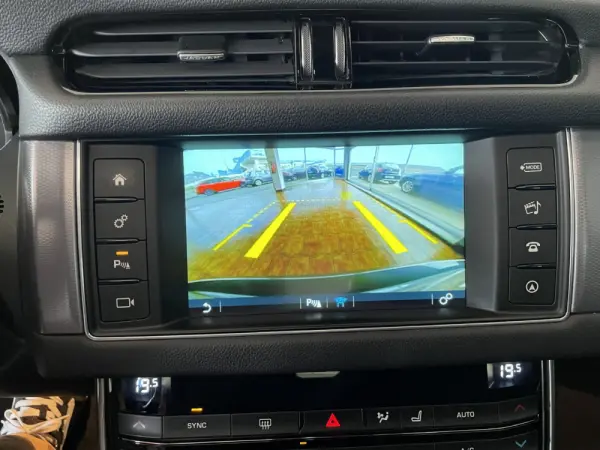 Jaguar XF 2.0 D R-Sport Aut. 16