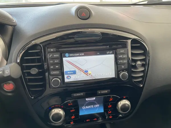 Nissan Juke 1.5 dCi Tekna Pack Exterior 2 Black Tokyo 13