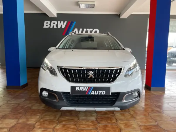 Peugeot 2008 1.2 PureTech Crossway 2