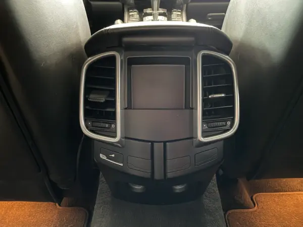 Porsche Cayenne Tiptronic 27