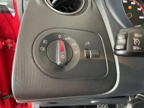 SEAT Ibiza ST 1.2 TSi FR 12