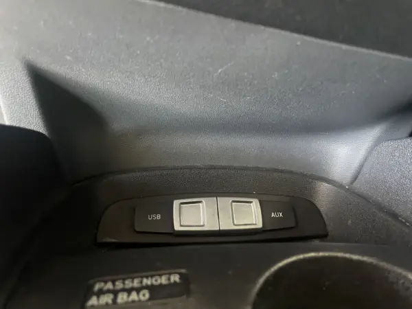 SEAT Leon 1.6 TDi Ecomotive Style by Seat Sport 13