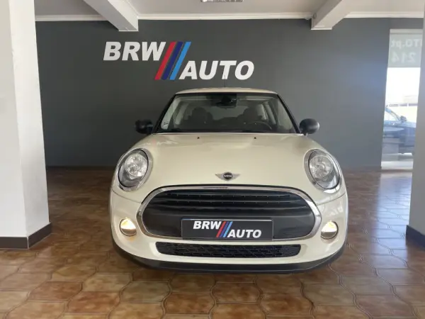 MINI 3 Portas One D 8