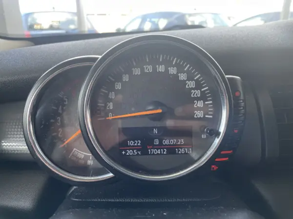 MINI 3 Portas One D 20